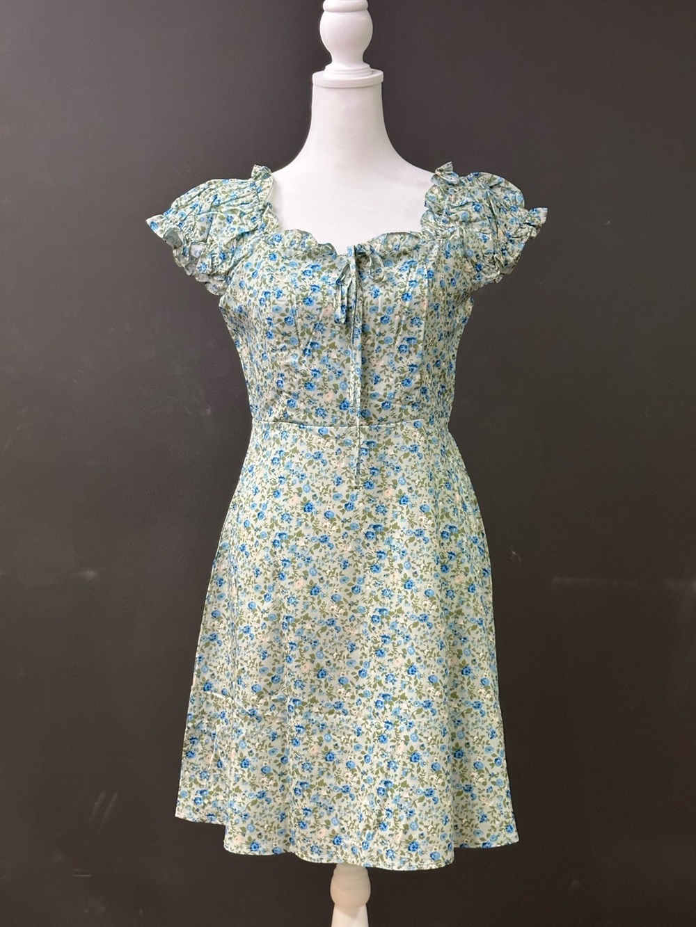RIHOAS Floral Puff-Sleeve Mini Dress - Picture 4 of 7